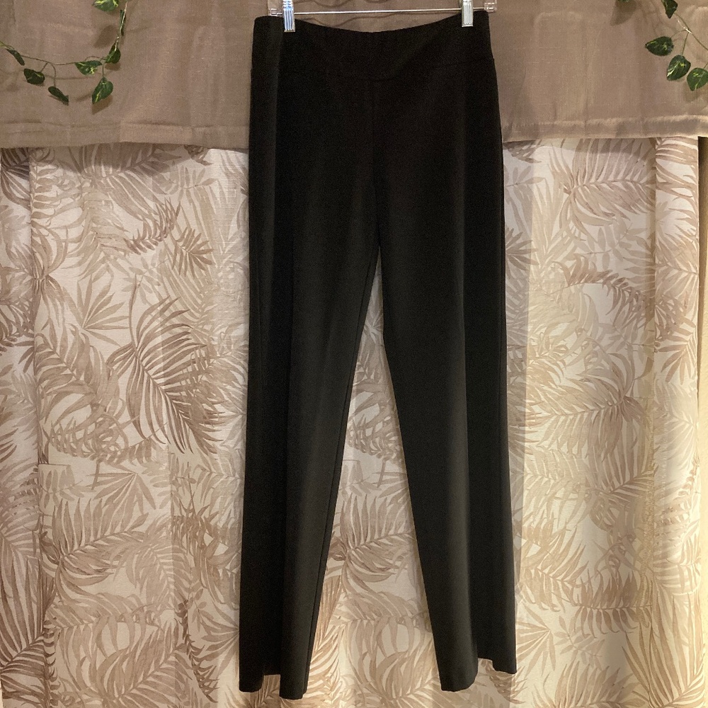 TRIBAL Pull on Bootcut Pintuck Pant Size 4